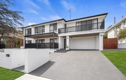 1 Wadsley Crescent, Connells Point, NSW 2221