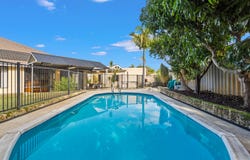12 Gutha Retreat, Hocking, WA 6065
