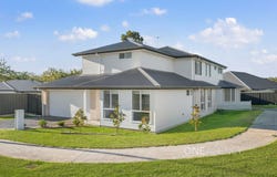 2 Corymbia Loop, Wauchope, NSW 2446