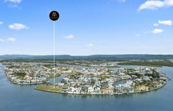 66-68 Knightsbridge Parade East, Sovereign Islands, Qld 4216