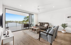 46/51 Grand Parade, Kawana Island, Qld 4575