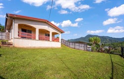 18 Makoo Close, White Rock, Qld 4868