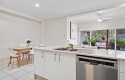 1/3 Coalstoun Crossing, Waterford, Qld 4133