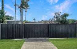 1&2/23 Creedy Street, Westcourt, Qld 4870