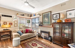 15 Couper-Angus Grove, Sunshine, Vic 3020