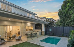 98 Woodville Street, Hendra, Qld 4011