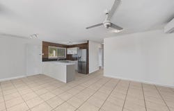 31 Carlyle Street, Seventeen Mile Rocks, Qld 4073
