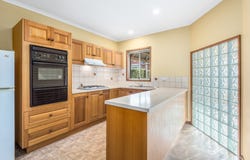 4/10 Percy Street, Newtown, Vic 3220