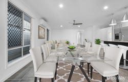 43 Midnight Crescent, Spring Mountain, Qld 4300