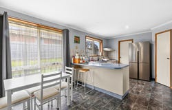19 Heytesbury Drive, Leopold, Vic 3224
