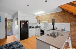 7/99 Cypress Street, Torquay, Qld 4655