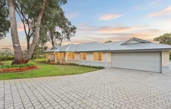 5 Ayrton Court, Golden Bay, WA 6174