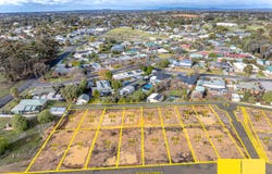 17-35 Poplar Street, California Gully, Vic 3556