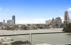 701/42 Stanhill Drive, Chevron Island, Qld 4217