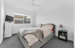 23 Lawson Street, Walloon, Qld 4306
