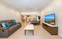 21/569 Esplanade, Urangan, Qld 4655