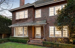 7 Yarradale Road, Toorak, Vic 3142