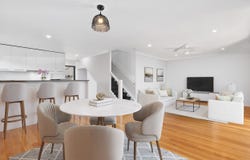 8/77 Bamboo Avenue, Benowa, Qld 4217