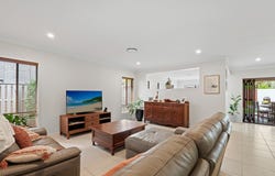 18 Faraday Crescent, Pacific Pines, Qld 4211