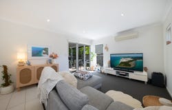 10/65 Manooka Drive, Cannonvale, Qld 4802