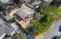 9 Badbury Road, Armadale, WA 6112