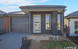 17 Riveting Road, Wyndham Vale, Vic 3024
