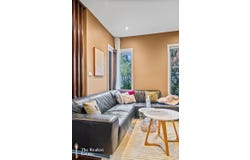 2/1 Hartington Street, Glenroy, Vic 3046