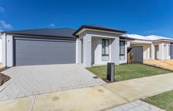 16 Condamine Street, Hilbert, WA 6112