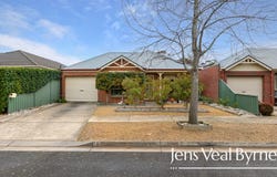 18 Somerset Avenue, Lake Gardens, Vic 3355