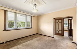 4 Bridge Street, Sebastopol, Vic 3356