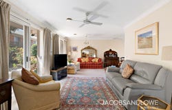 3/52-54 Beleura Hill Road, Mornington, Vic 3931