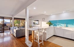 14/11 Balfour Crescent, Highland Park, Qld 4211