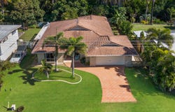 39 Poole Street, Sarina Beach, Qld 4737