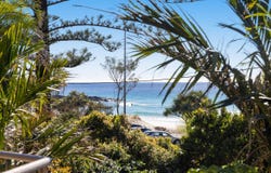 1B/828 Pacific Parade, Currumbin, Qld 4223