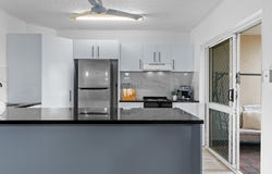 2/11 Balaclava Road, Earlville, Qld 4870