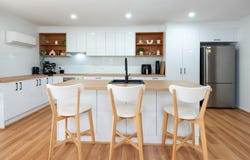 1 Austral Crescent, Pacific Pines, Qld 4211