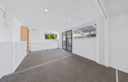 2/32 Esplanade, Tin Can Bay, Qld 4580