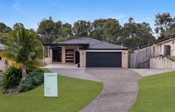 53 Harmsworth Road, Pacific Pines, Qld 4211