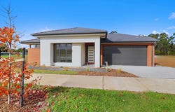 103 Barrel Road, via 70 Gardner and Holman Road, Drouin, Vic 3818