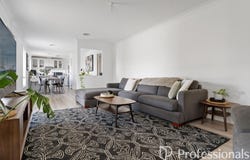 15 Graham Drive, Kelso, NSW 2795