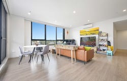 419/26A Lord Sheffield Circuit, Penrith, NSW 2750
