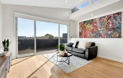 5/222 Keilor Road, Essendon North, Vic 3041