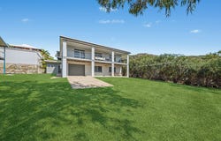 81 Gloucester Avenue, Hideaway Bay, Qld 4800