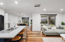 43 Birchgrove Crescent, Thurgoona, NSW 2640