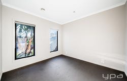 14 Chinook Way, Point Cook, Vic 3030