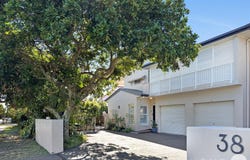 1/38-40 Petrie Avenue, Marcoola, Qld 4564