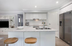 9 Ellerby Road, Moggill, Qld 4070