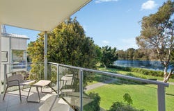 8/2 Inland Drive, Tugun, Qld 4224