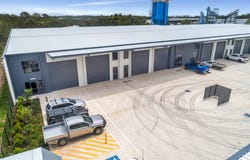 Units 11 & 12, 66-74 Fred Chaplin Circuit, Bells Creek, Qld 4551
