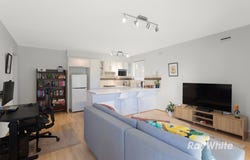 4/1207 Dandenong Road, Malvern East, Vic 3145
